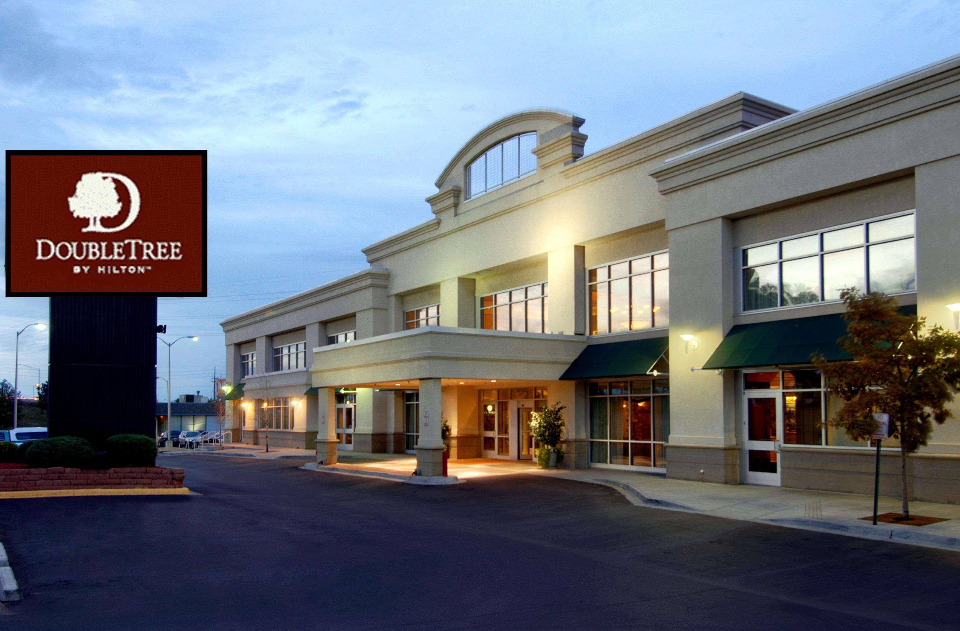 Doubletree By Hilton Denver Central Park Экстерьер фото